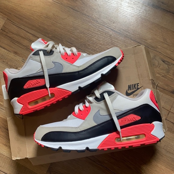 2010 Nike Air Max 90 Infrared
